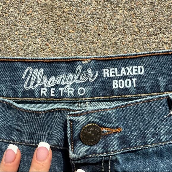 Wrangler Retro Relaxed Boot Cut Blue Jeans Cowboy Western 10WRT20RT Size 38x34 - Picture 4 of 7